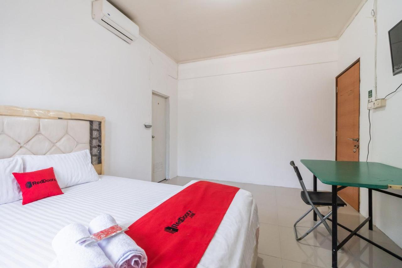 Reddoorz Near Terminal Bubulak