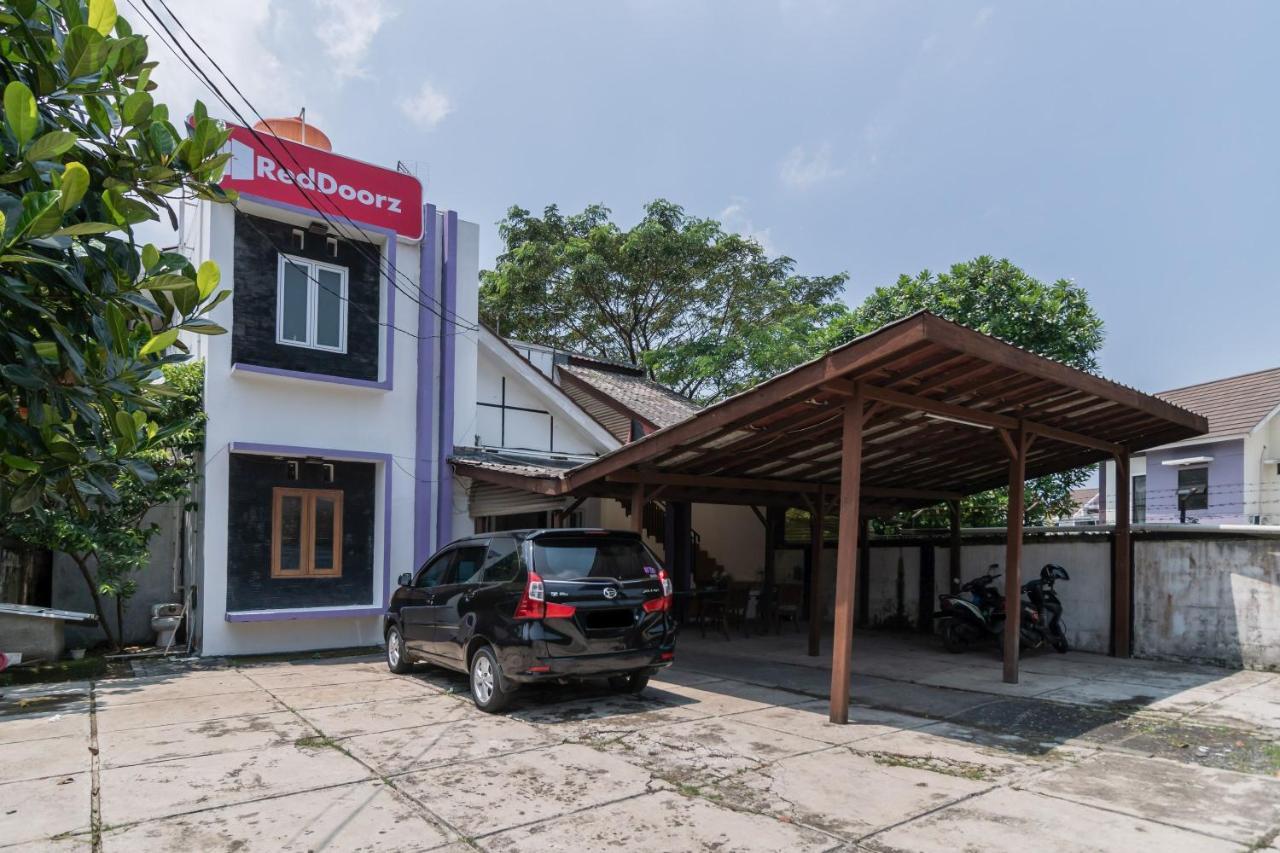 Reddoorz Near Terminal Bubulak Hotel Bogor